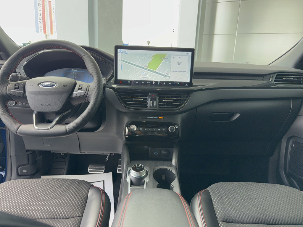 Certified 2023 Ford Escape ST-Line Elite image 28