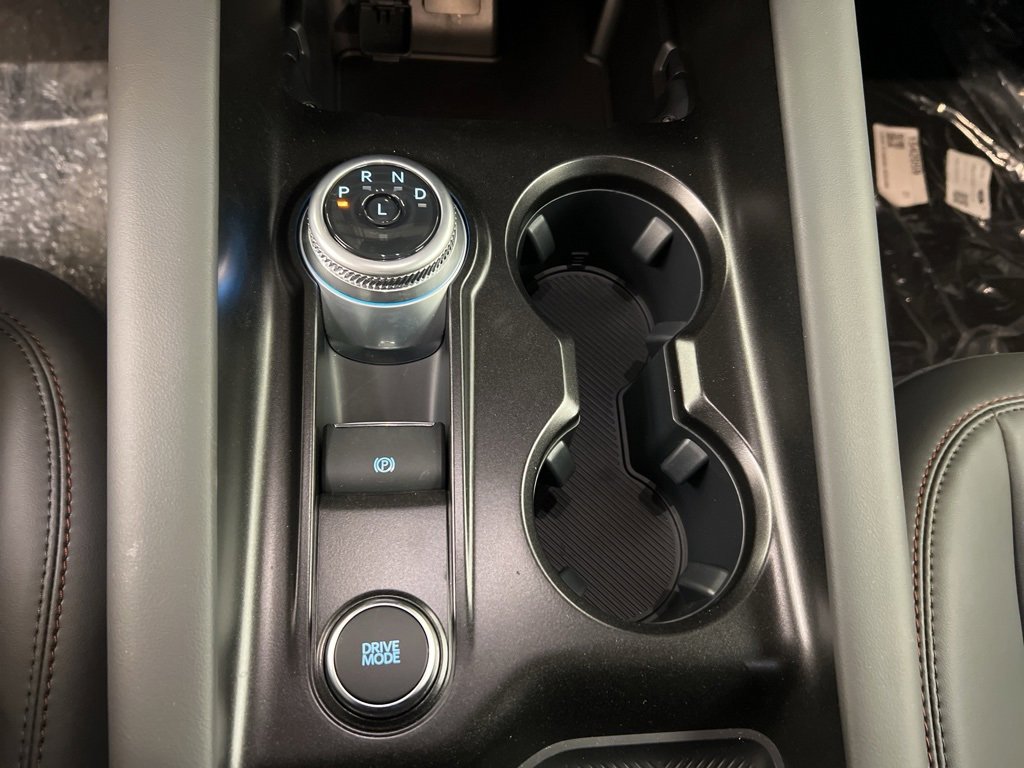 New 2025 Ford Explorer Active w/ Active Comfort Package image 16
