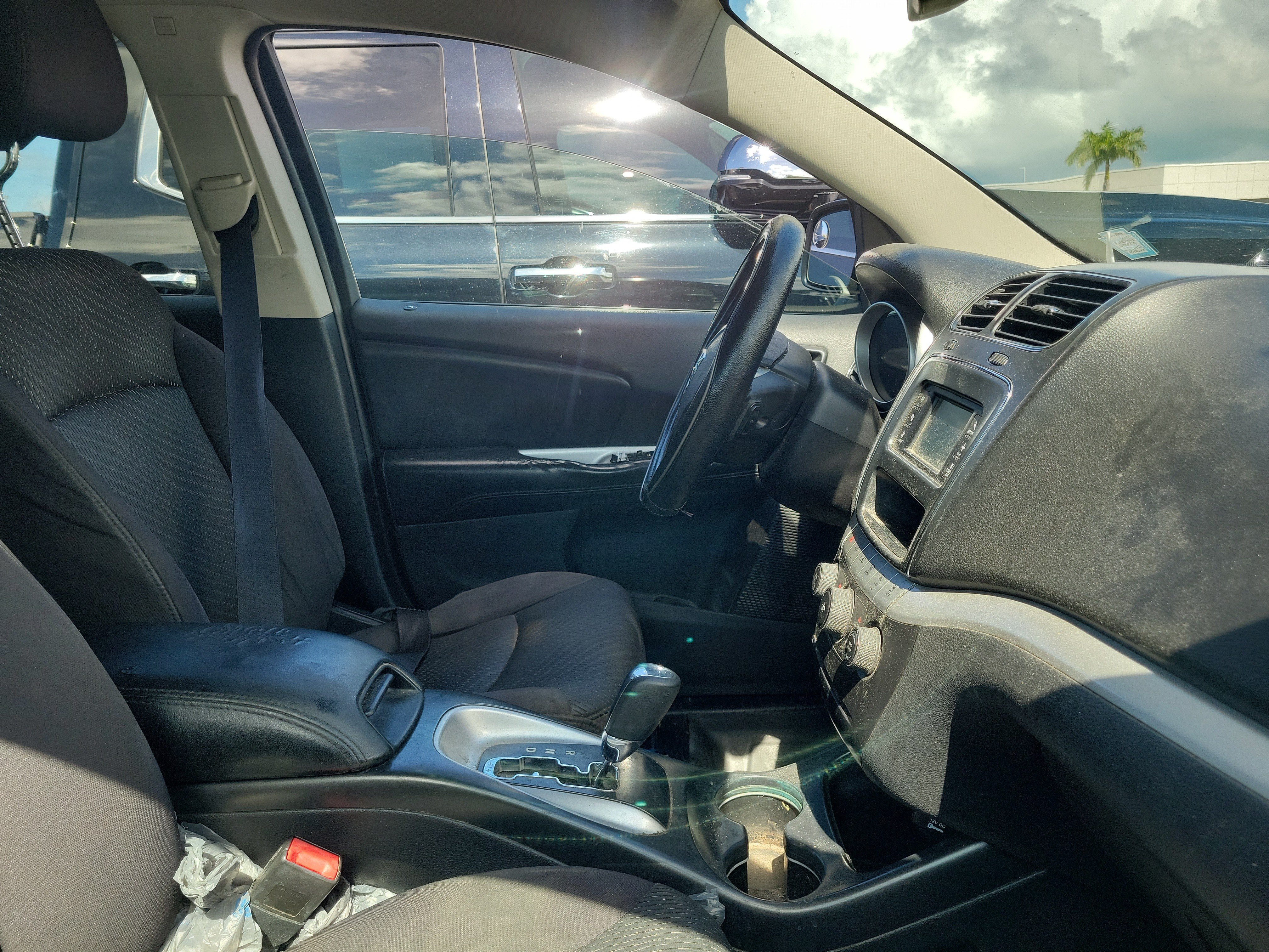 Used 2014 Dodge Journey SXT w/ Flexible Seating Group FWD image 10