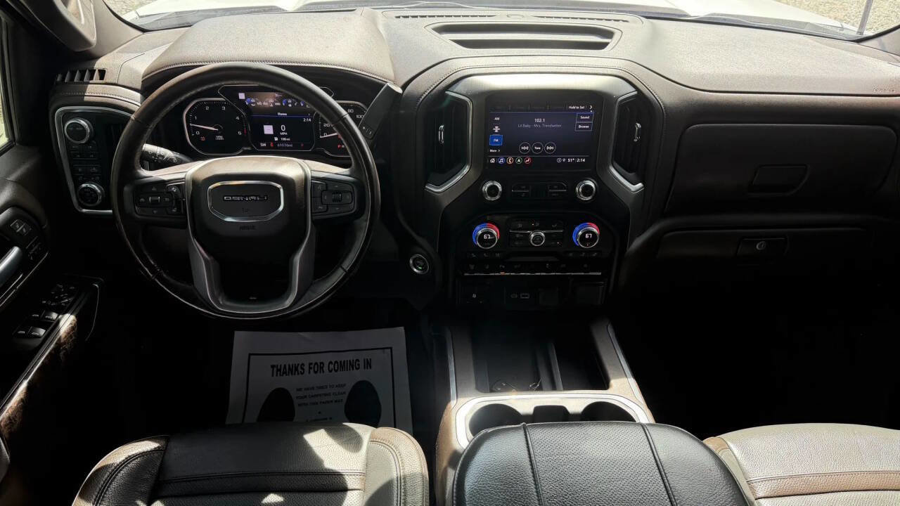 Used 2023 GMC Sierra 3500 Denali w/ Technology Package AWD/4WD image 17