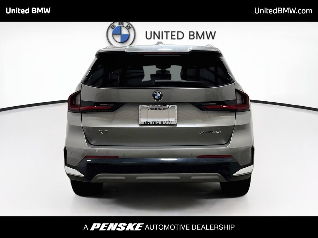 Used 2024 BMW X1 xDrive28i w/ Convenience Package AWD/4WD image 6
