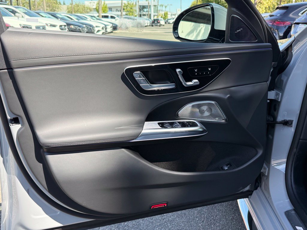 New 2027 Mercedes-Benz E 53 AMG e 4MATIC Wagon image 21