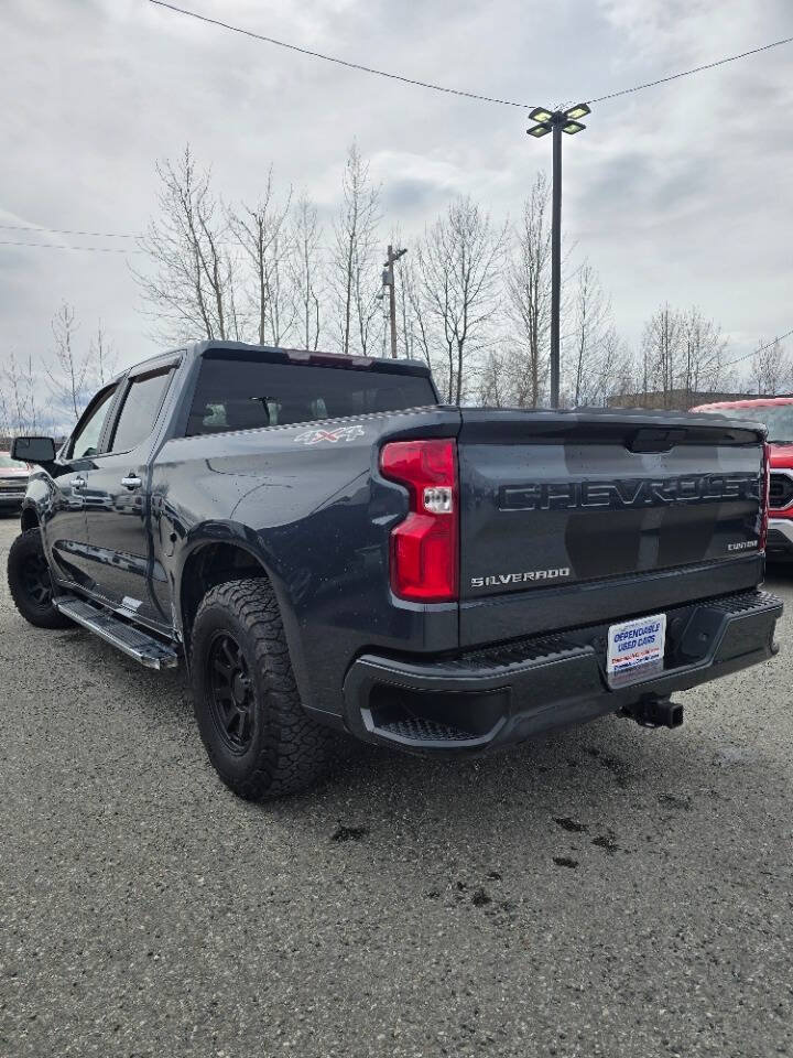Used 2020 Chevrolet Silverado 1500 Custom w/ Custom 2.7L Value Package AWD/4WD image 6