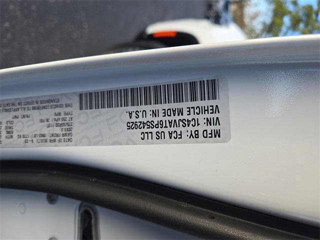 Used 2023 Jeep Wagoneer 4WD w/ Premium Group I image 38