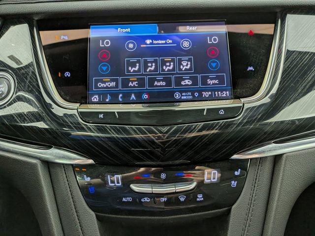 Certified 2023 Cadillac XT6 Premium Luxury w/ LPO, Floor Liner Package AWD/4WD image 23