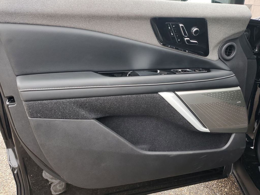 New 2026 Cadillac Optiq Sport 1 image 22