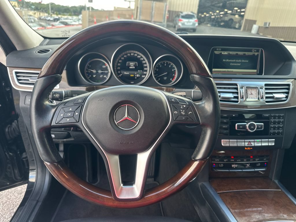 Used 2014 Mercedes-Benz E 350 Sedan image 9