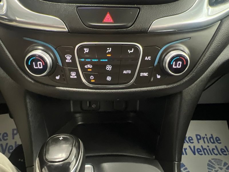 Used 2018 Chevrolet Equinox LT FWD image 28