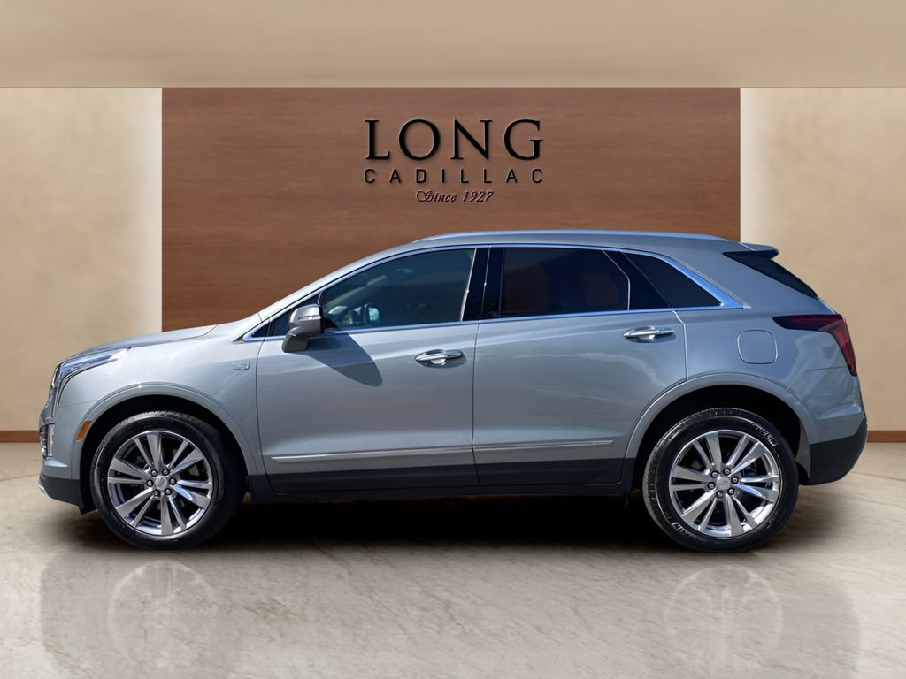 Certified 2024 Cadillac XT5 Premium Luxury AWD/4WD image 2