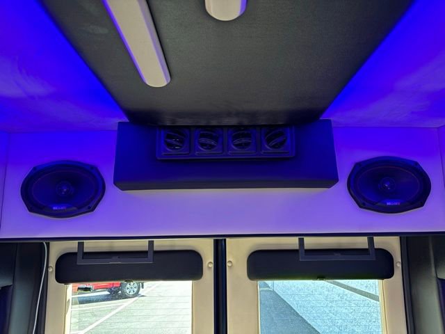 Used 2021 RAM ProMaster 2500 w/ Premium Appearance Group FWD image 37