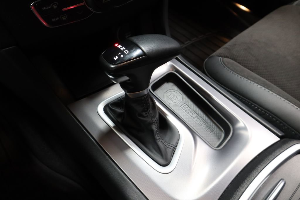 Used 2022 Dodge Charger Scat Pack w/ Dynamics Package image 35