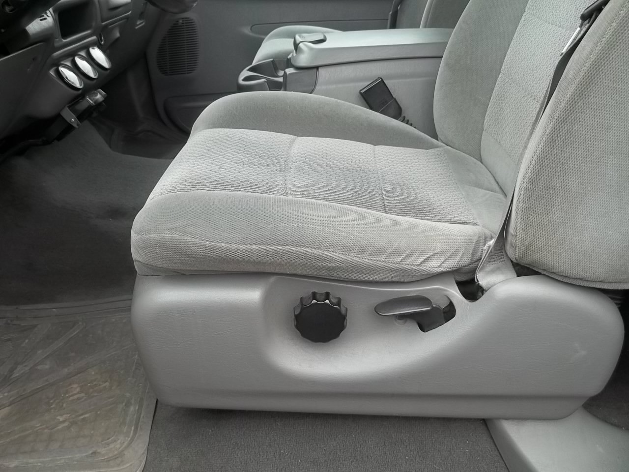 Used 2004 Ford F350 XLT RWD image 8