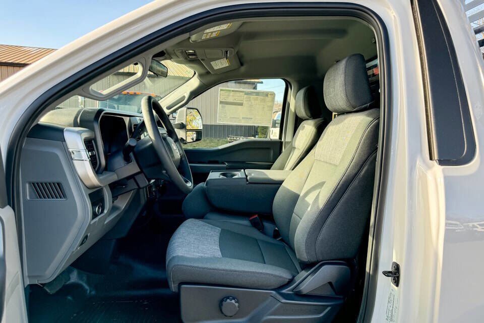 Used 2024 Ford F350 XLT AWD/4WD image 24