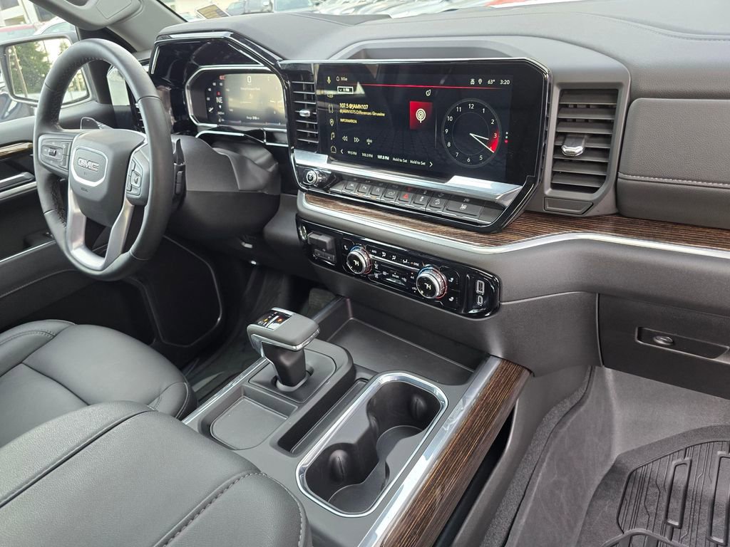 Used 2026 GMC Sierra 1500 Elevation w/ Elevation Premium Package image 11