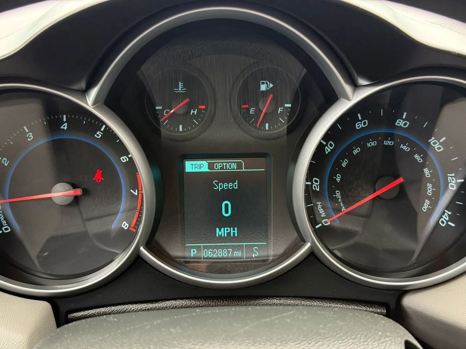 Used 2013 Chevrolet Cruze LS FWD image 22