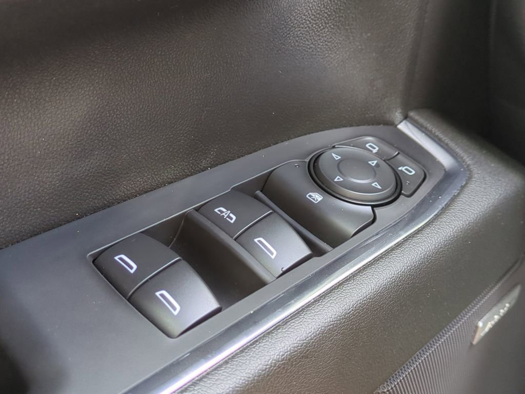 Used 2024 Chevrolet Silverado 1500 LT Trail Boss w/ LT Trail Boss Premium Package image 28