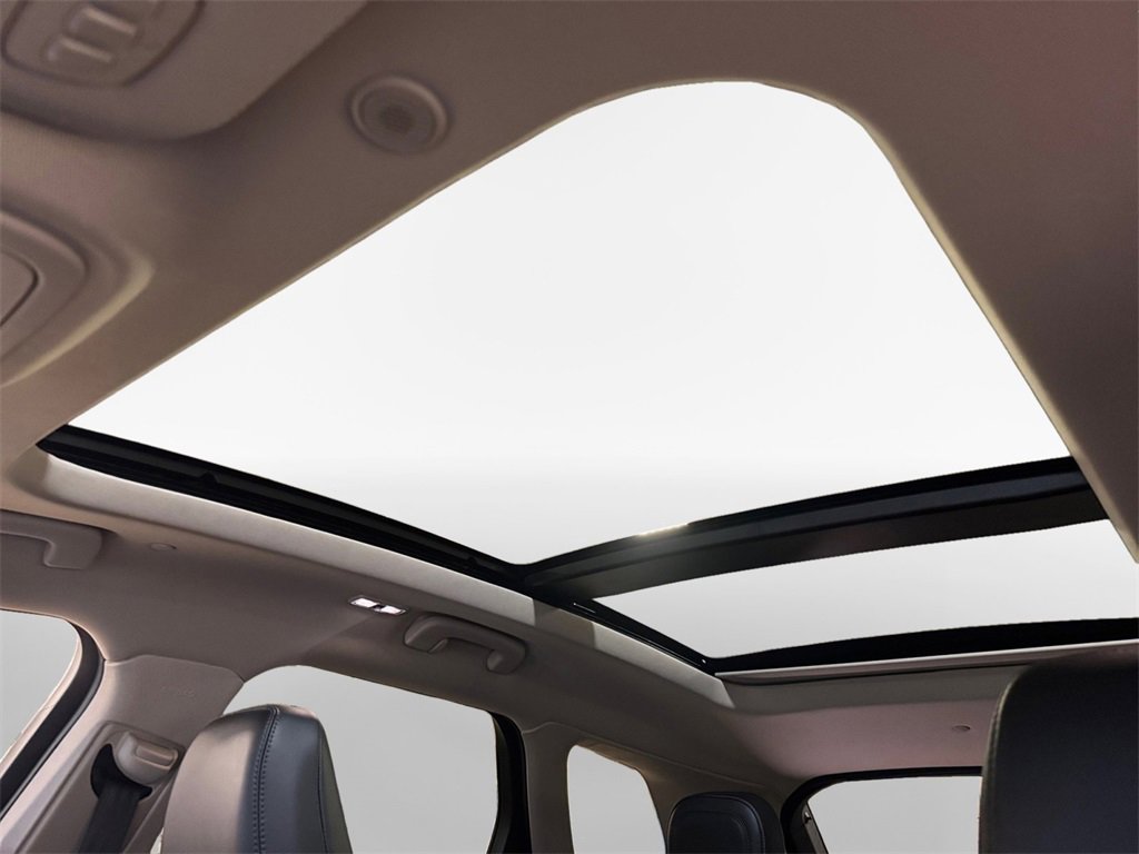 Used 2023 Lincoln Corsair AWD w/ Equipment Group 101A image 23