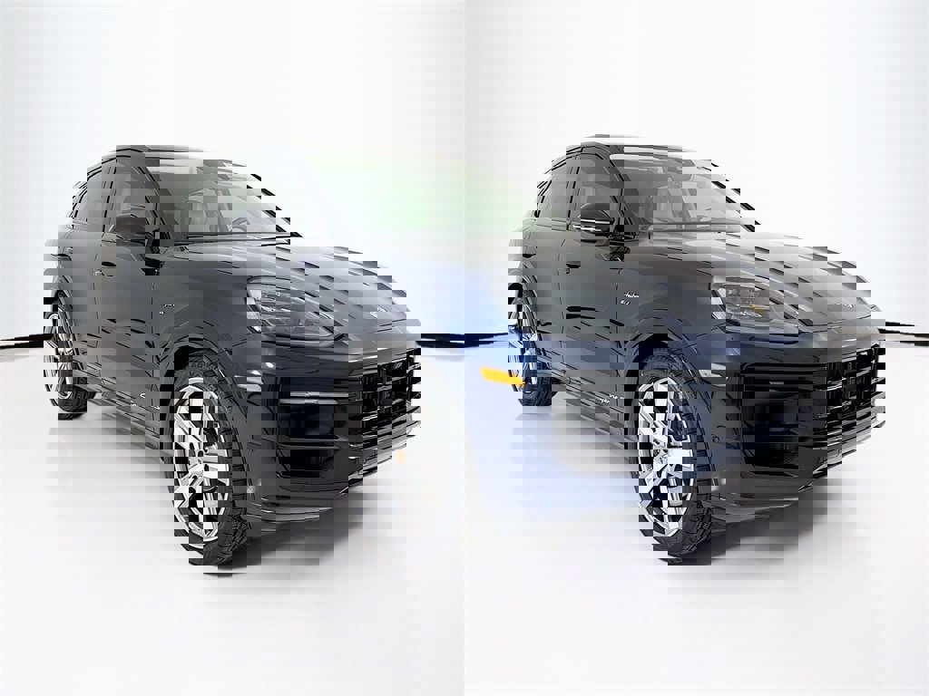New 2026 Porsche Cayenne S image 7