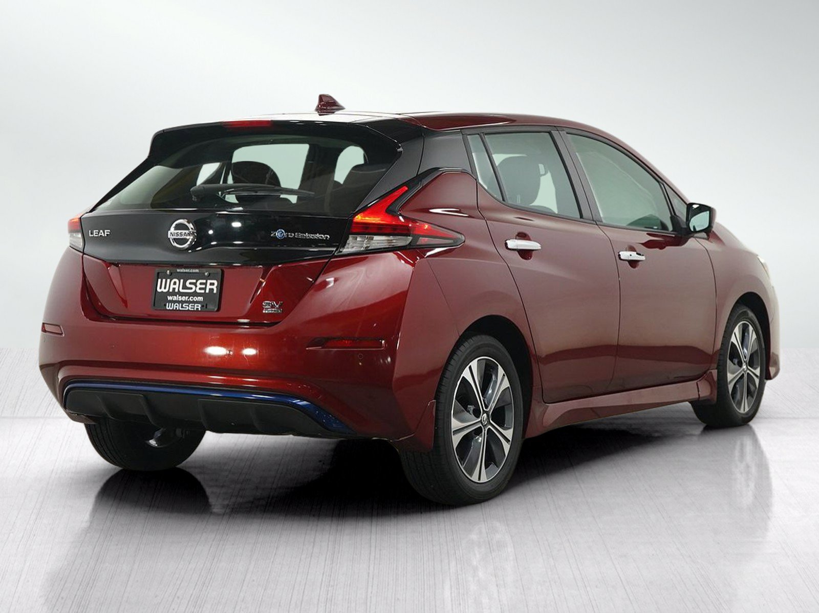 Used 2020 Nissan Leaf SV Plus w/ SV Plus Technology Package FWD image 5