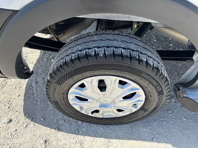 Used 2025 Ford Transit 250 Low Roof w/ Exterior Upgrade Package RWD image 9