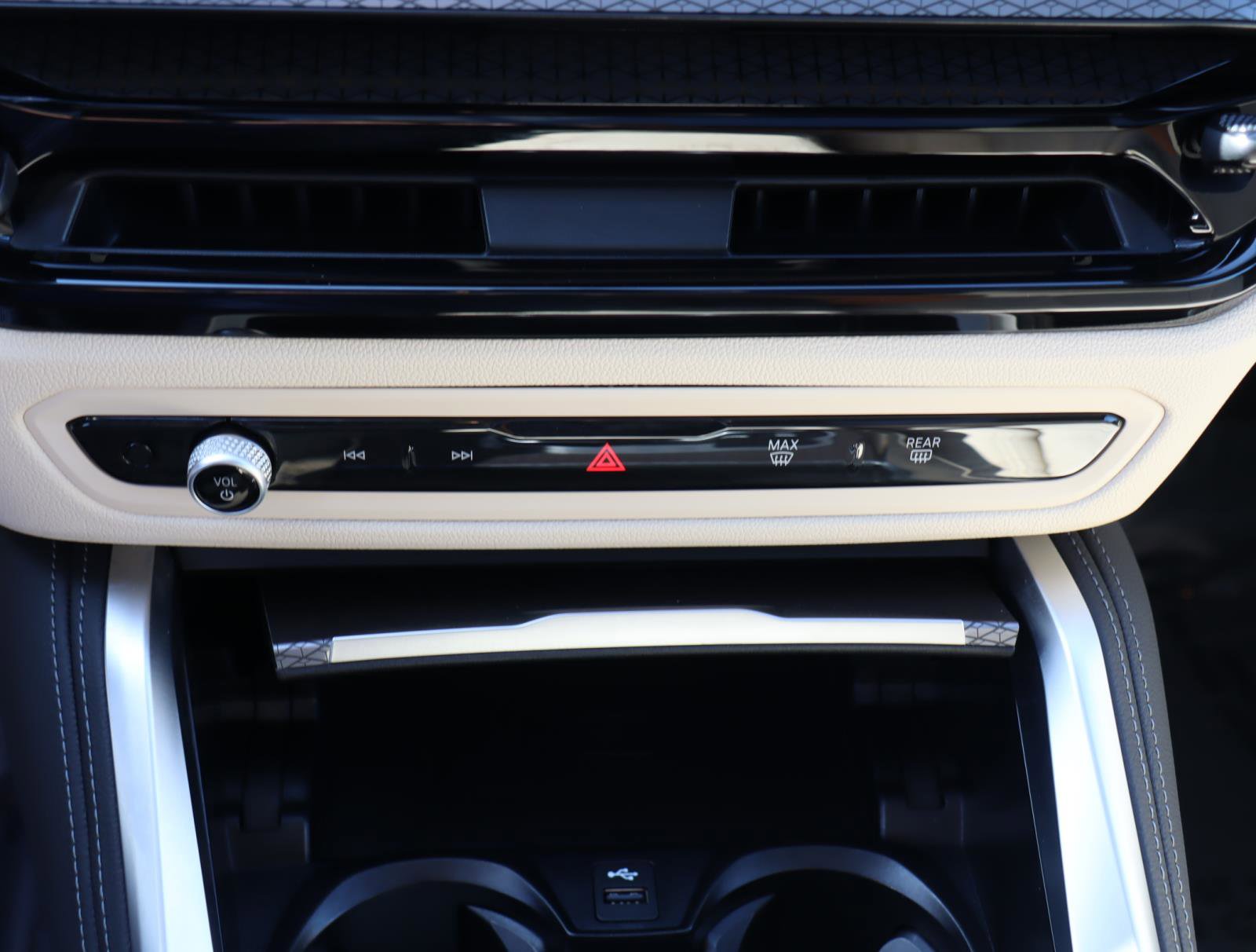 Used 2025 BMW 440i xDrive M440i xDrive Gran Coupe AWD w/ Premium Package image 26