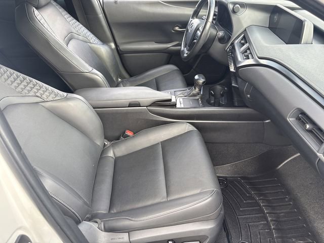 Used 2020 Lexus UX 250h w/ Premium Package image 23