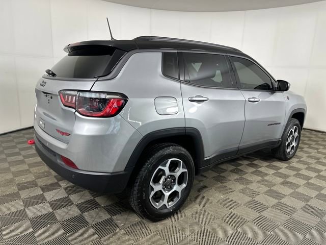 Used 2022 Jeep Compass Trailhawk w/ Sun and Sound Group image 3
