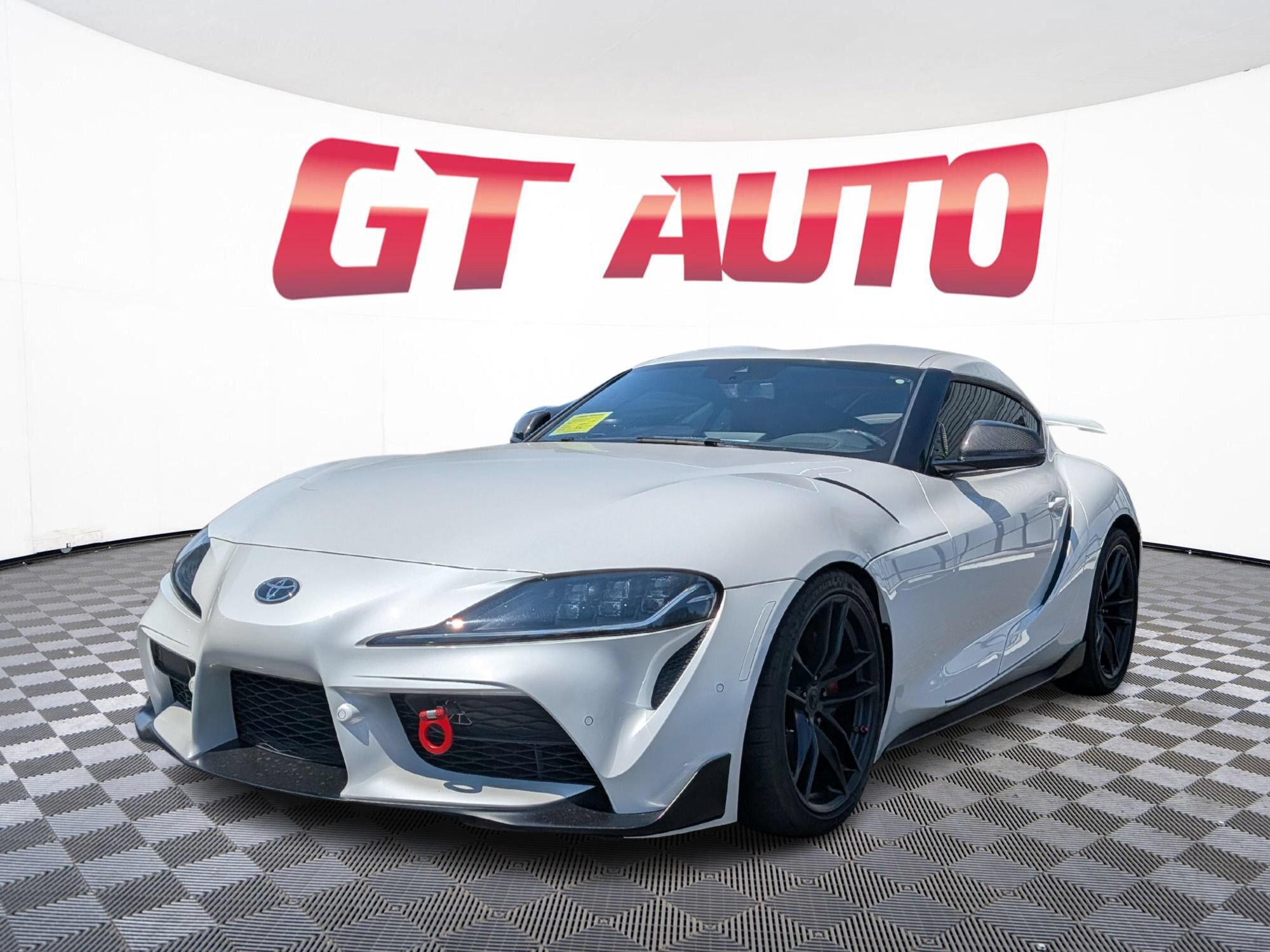 Used 2020 Toyota Supra Launch Edition w/ Driver Assist Package RWD image 2