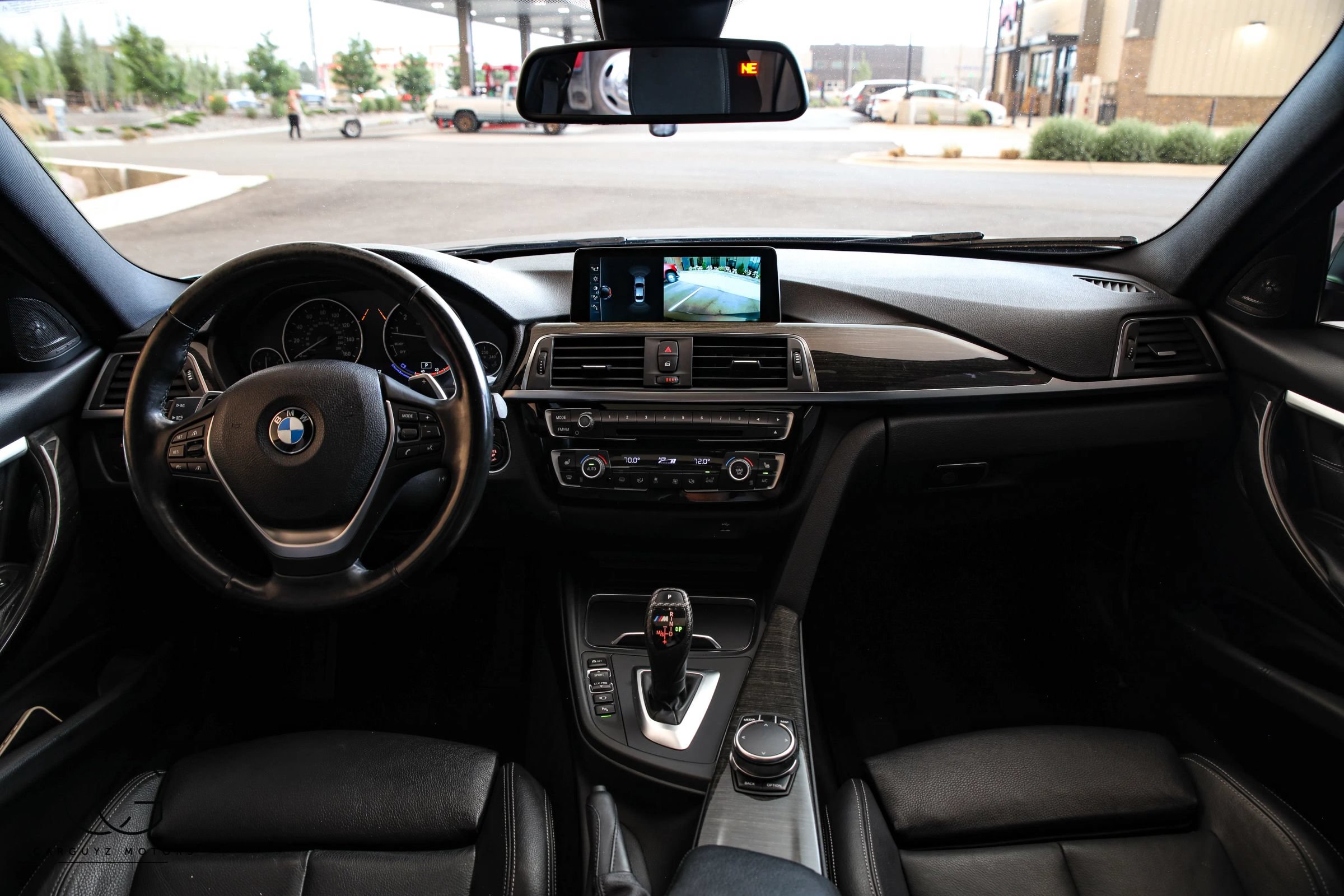 Used 2017 BMW 340i xDrive Sedan AWD/4WD image 26