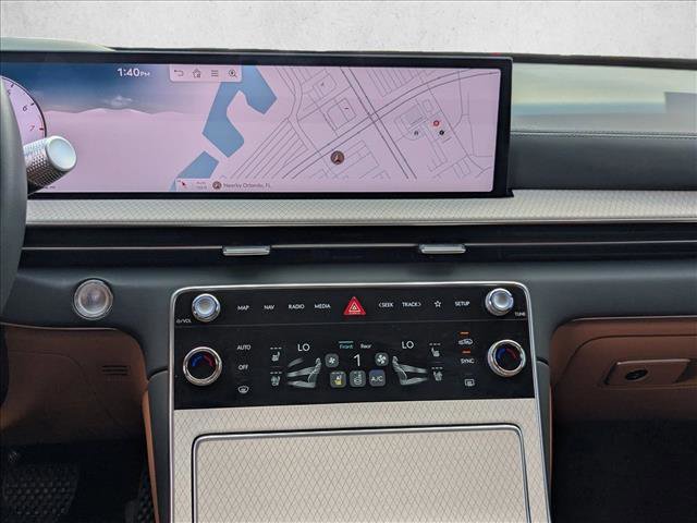 Used 2025 Genesis GV80 3.5T Prestige image 15