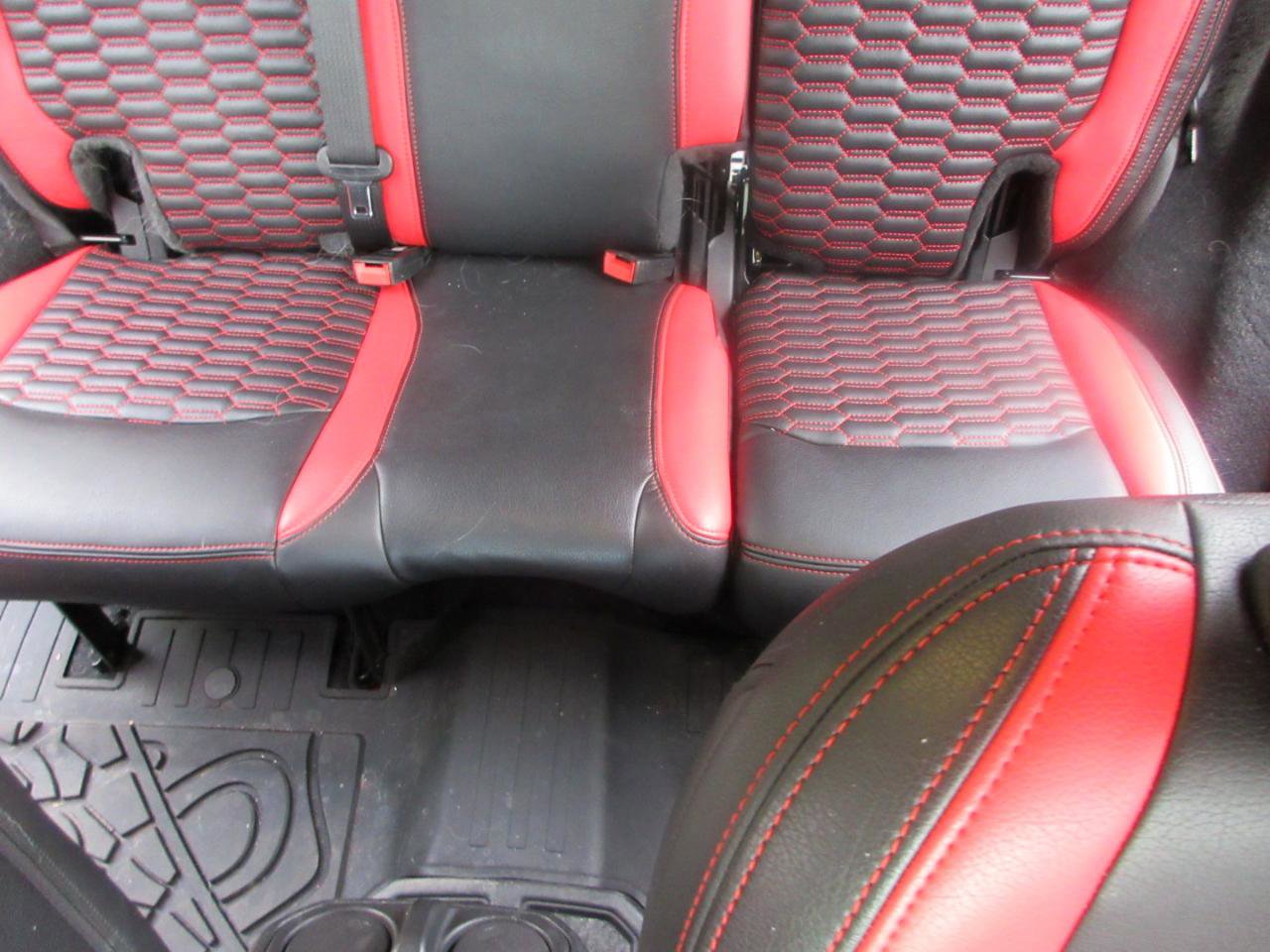 Used 2021 Jeep Wrangler Unlimited Rubicon w/ Dual Top Group image 36