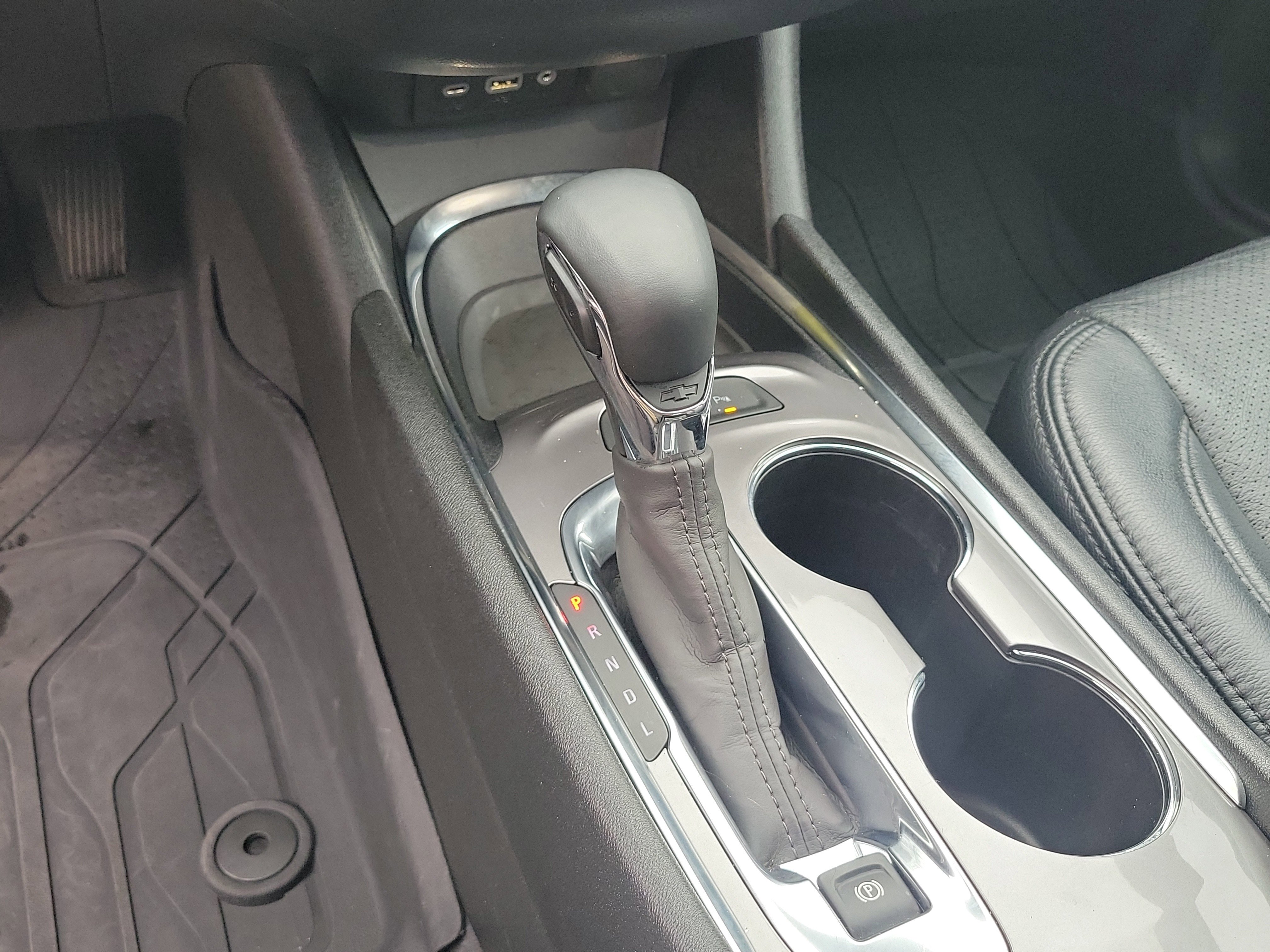 Used 2024 Chevrolet Malibu LT w/ Sport Edition image 16