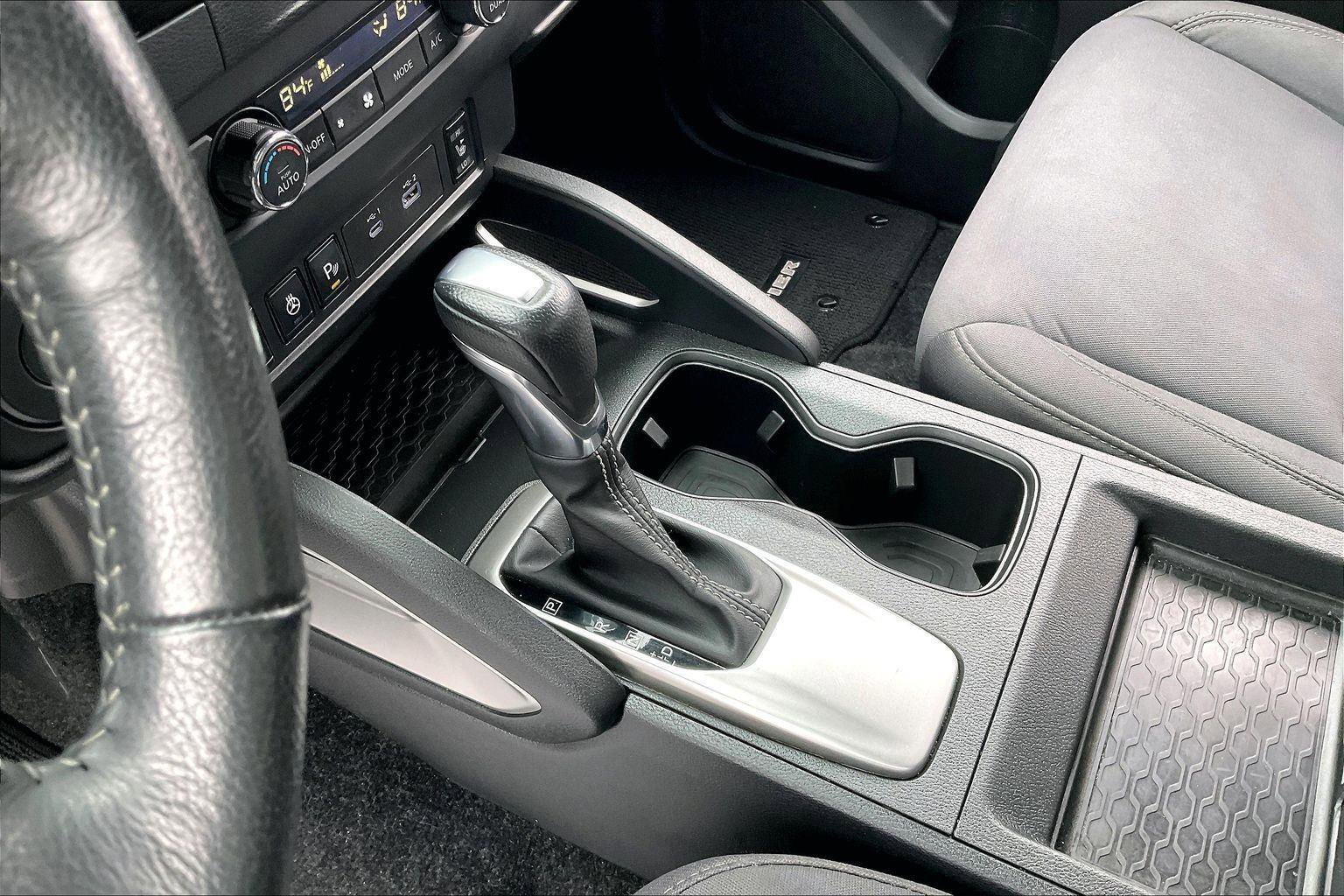 Used 2024 Nissan Frontier SV w/ SV Convenience Package image 16