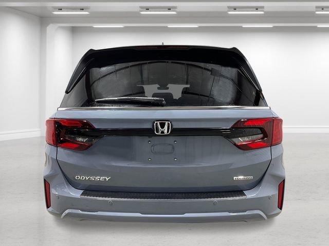 New 2026 Honda Odyssey Touring image 4