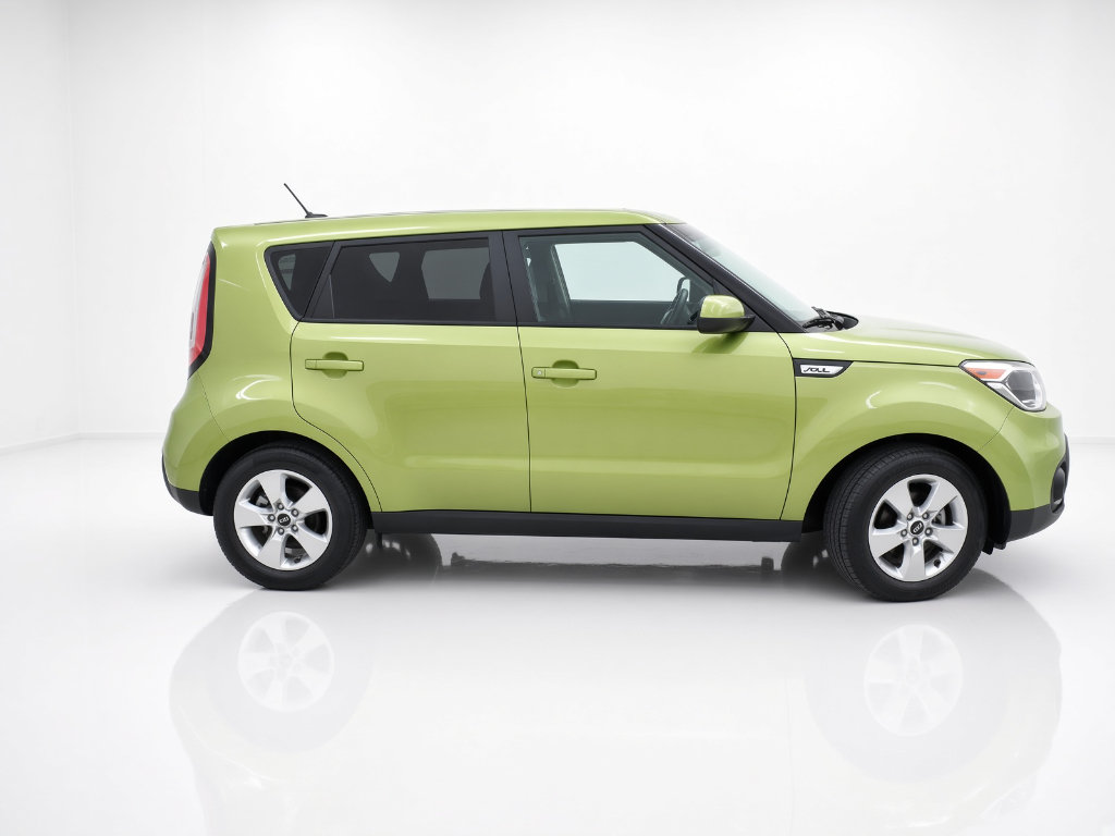 Used 2017 Kia Soul FWD image 7