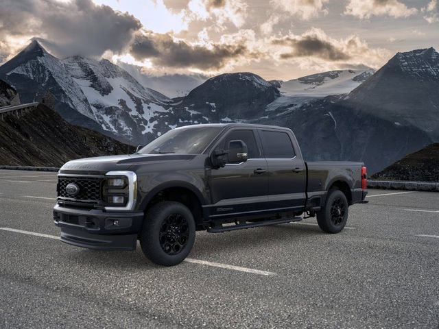 New 2026 Ford F350 Lariat w/ Black Appearance Package