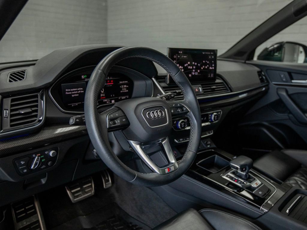 Used 2024 Audi SQ5 Prestige AWD/4WD image 17