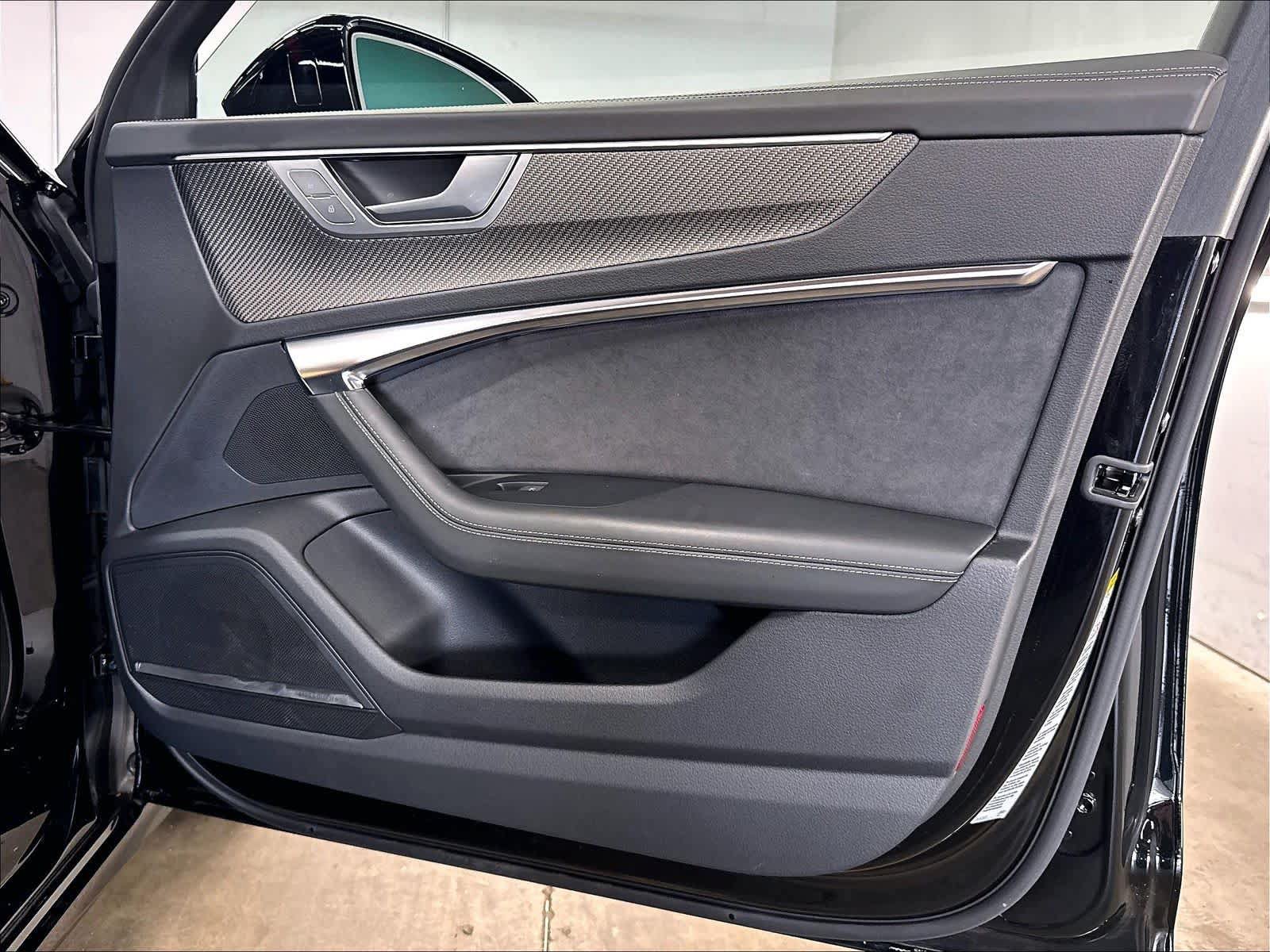 Used 2025 Audi S6 Prestige AWD/4WD image 25
