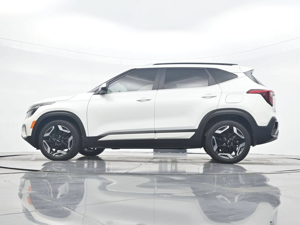 Used 2024 Kia Seltos SX w/ SX Sunroof Package AWD/4WD image 38
