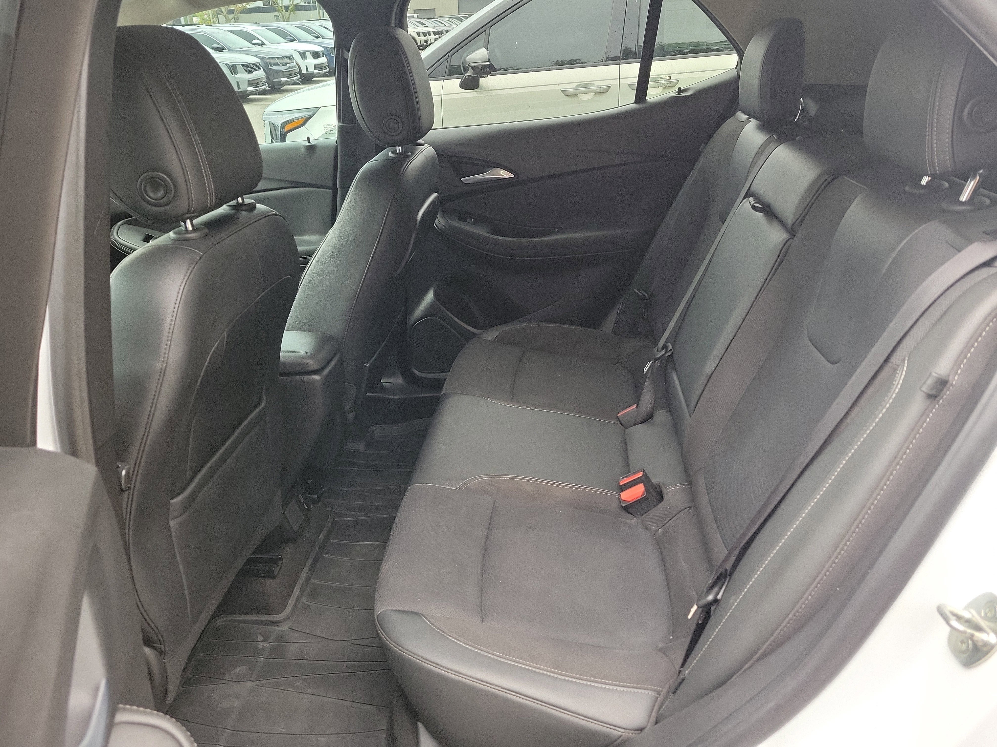 Used 2020 Buick Encore GX Select FWD image 14