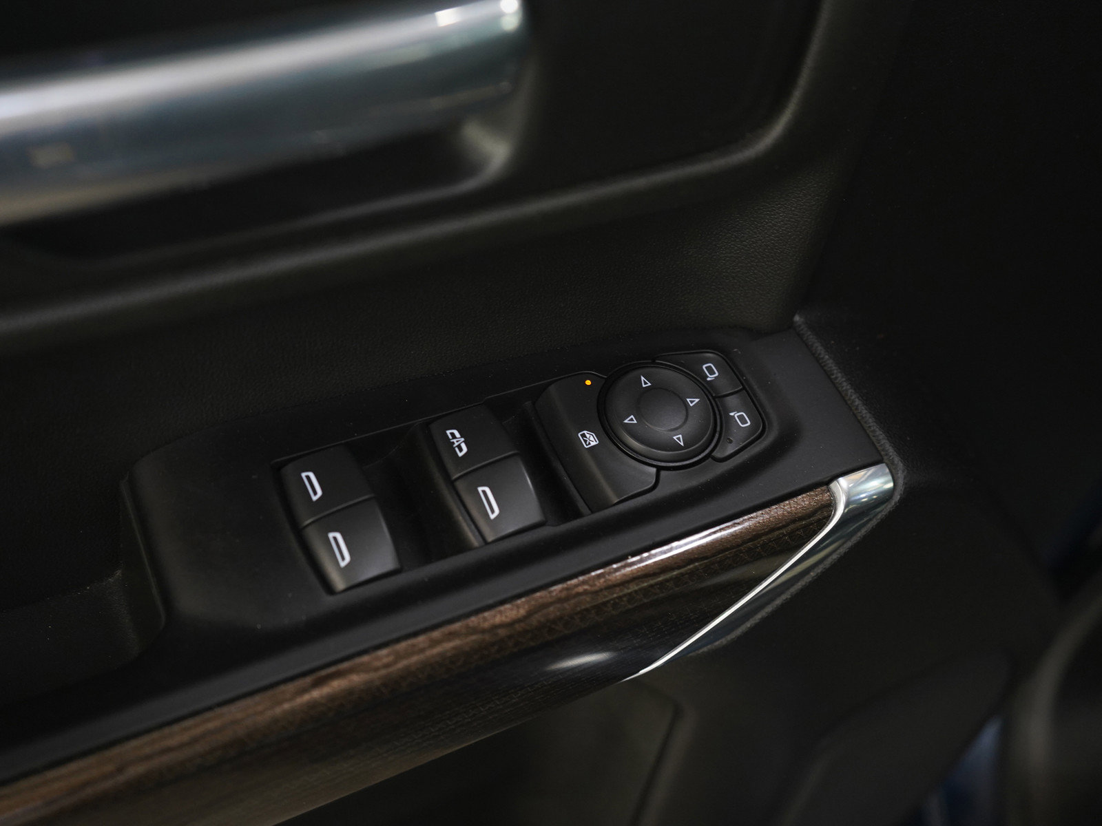 Used 2022 Chevrolet Silverado 1500 RST AWD/4WD image 18