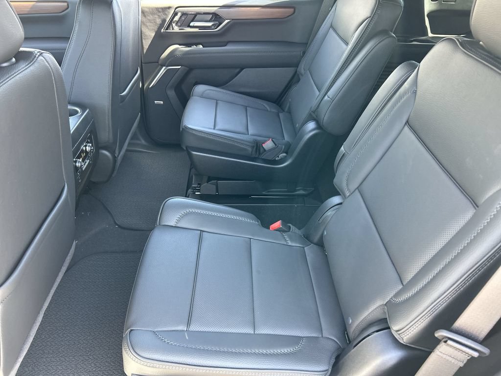New 2026 GMC Yukon Denali AWD/4WD image 25