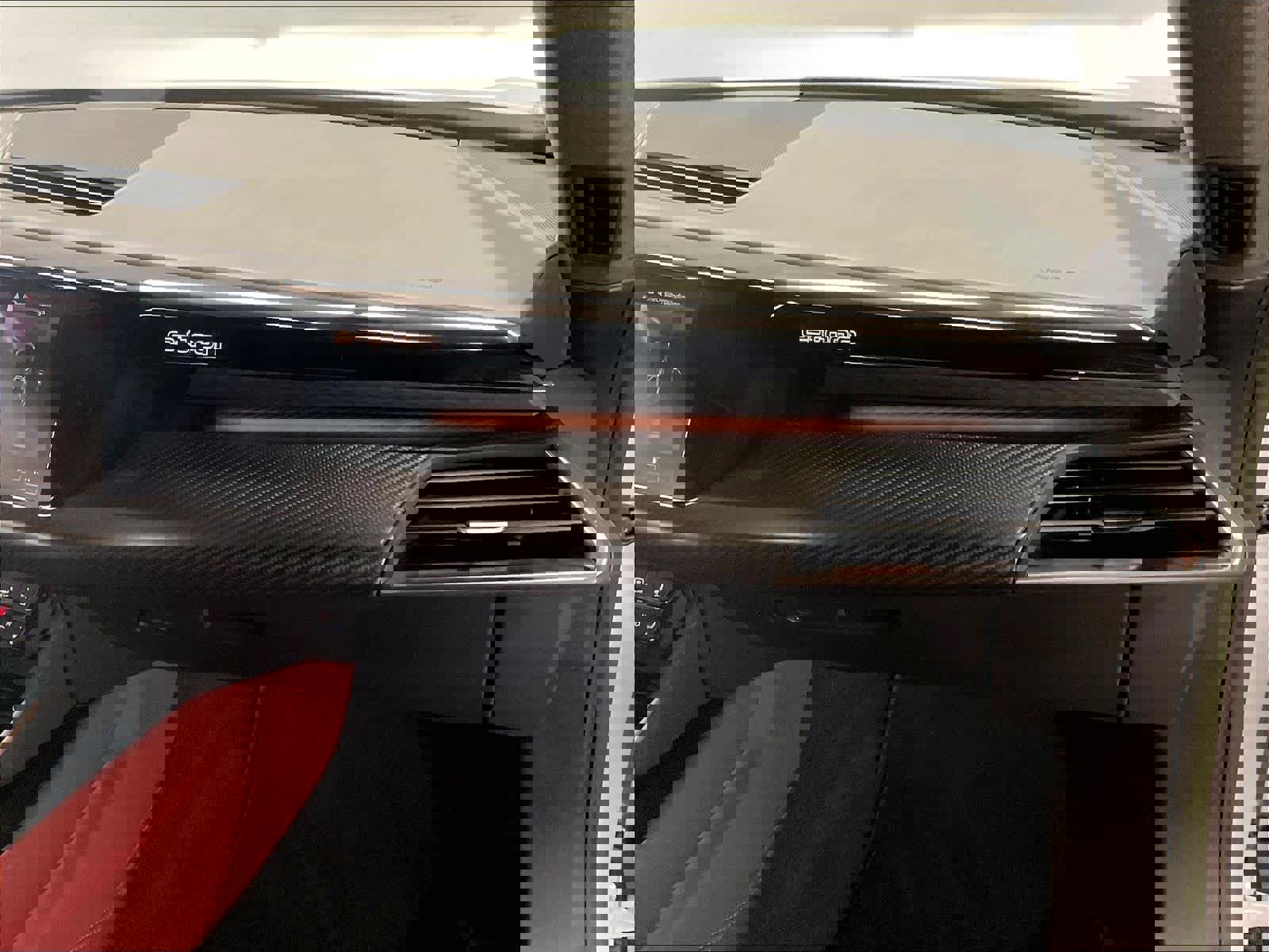 Used 2022 Audi RS e-tron GT w/ Carbon Performance Package image 17