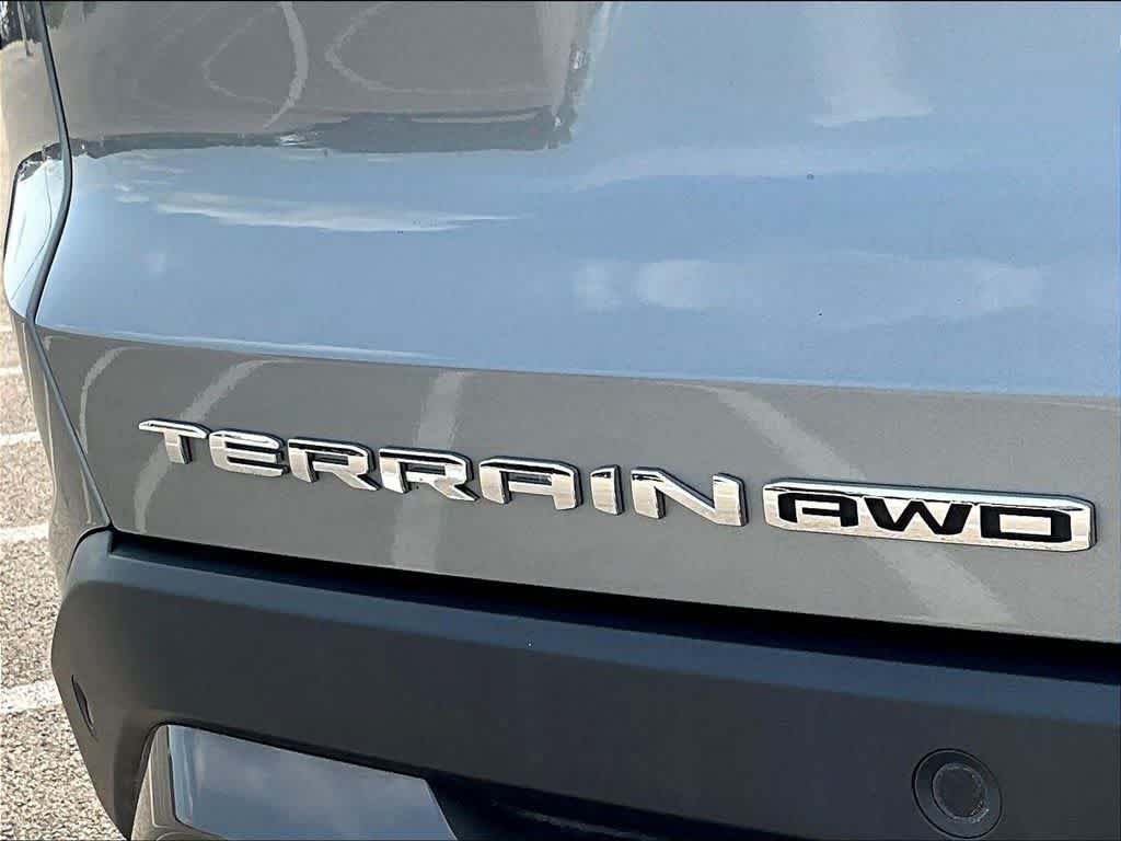 Used 2025 GMC Terrain Elevation AWD/4WD image 26