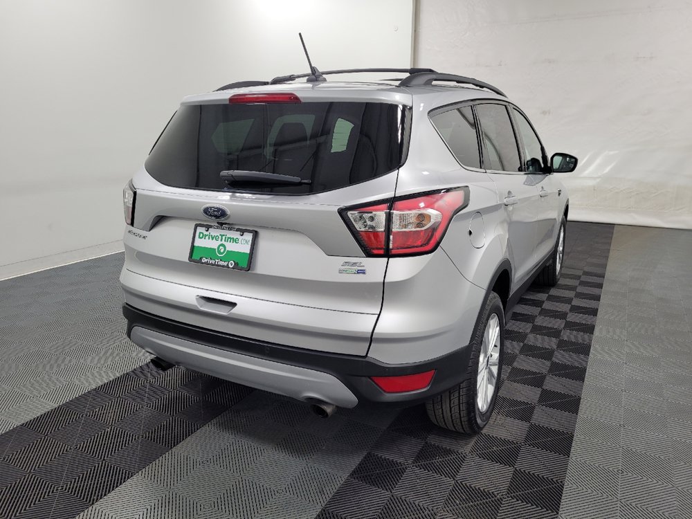 Used 2018 Ford Escape SEL AWD/4WD image 9