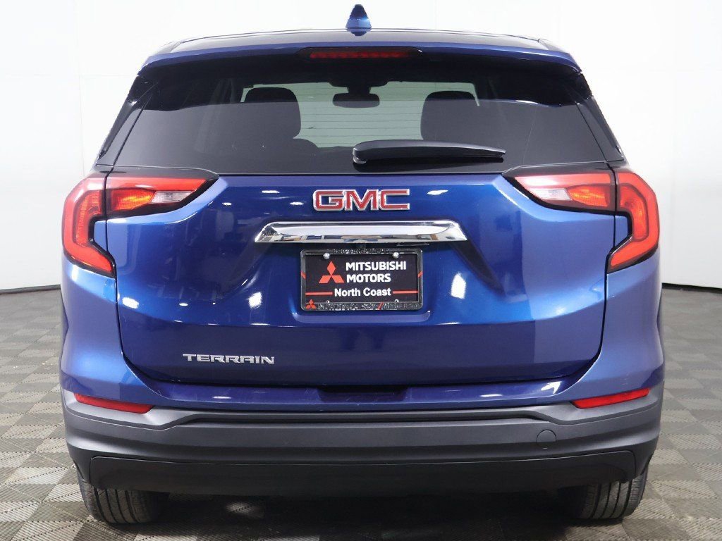 Used 2020 GMC Terrain SLE FWD image 10