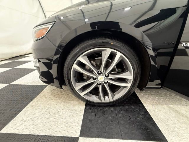 Used 2021 Chevrolet Malibu LT image 9