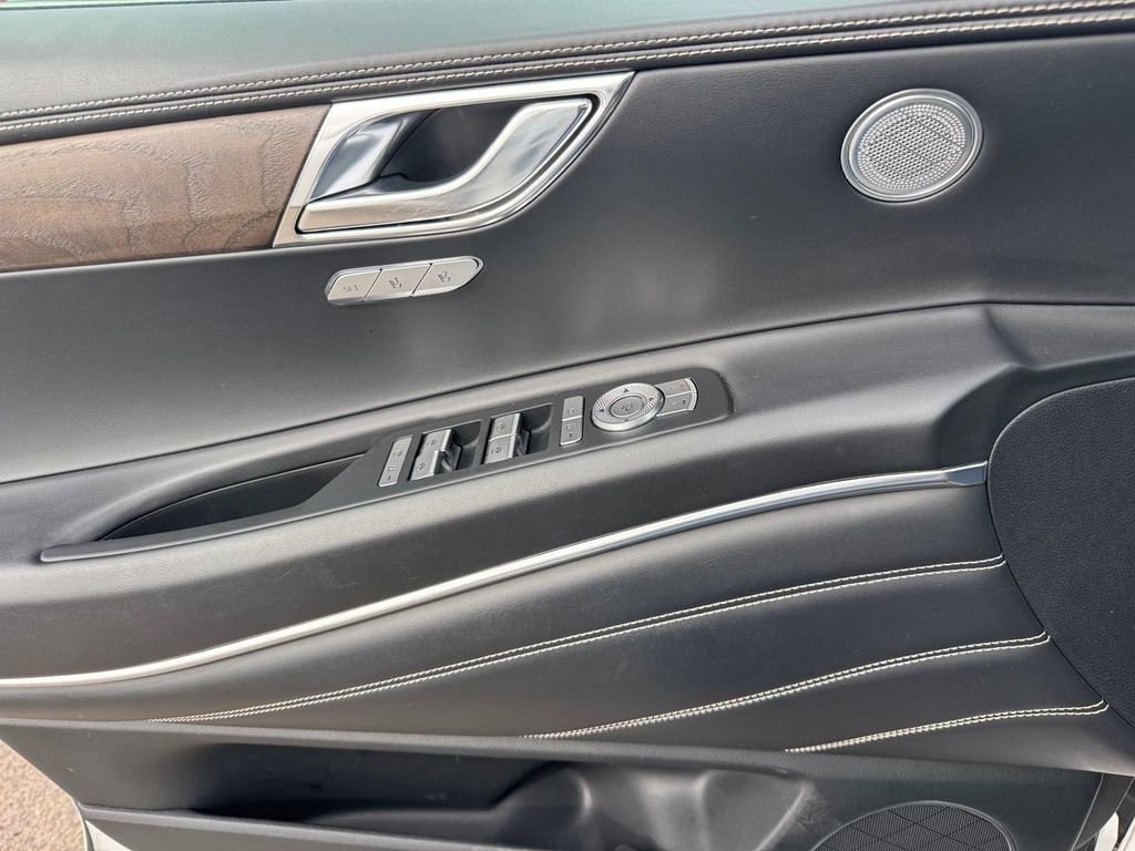 Used 2024 Genesis GV80 2.5T image 21