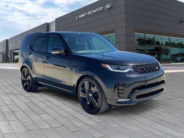 Certified 2025 Land Rover Discovery Dynamic SE AWD/4WD image 7