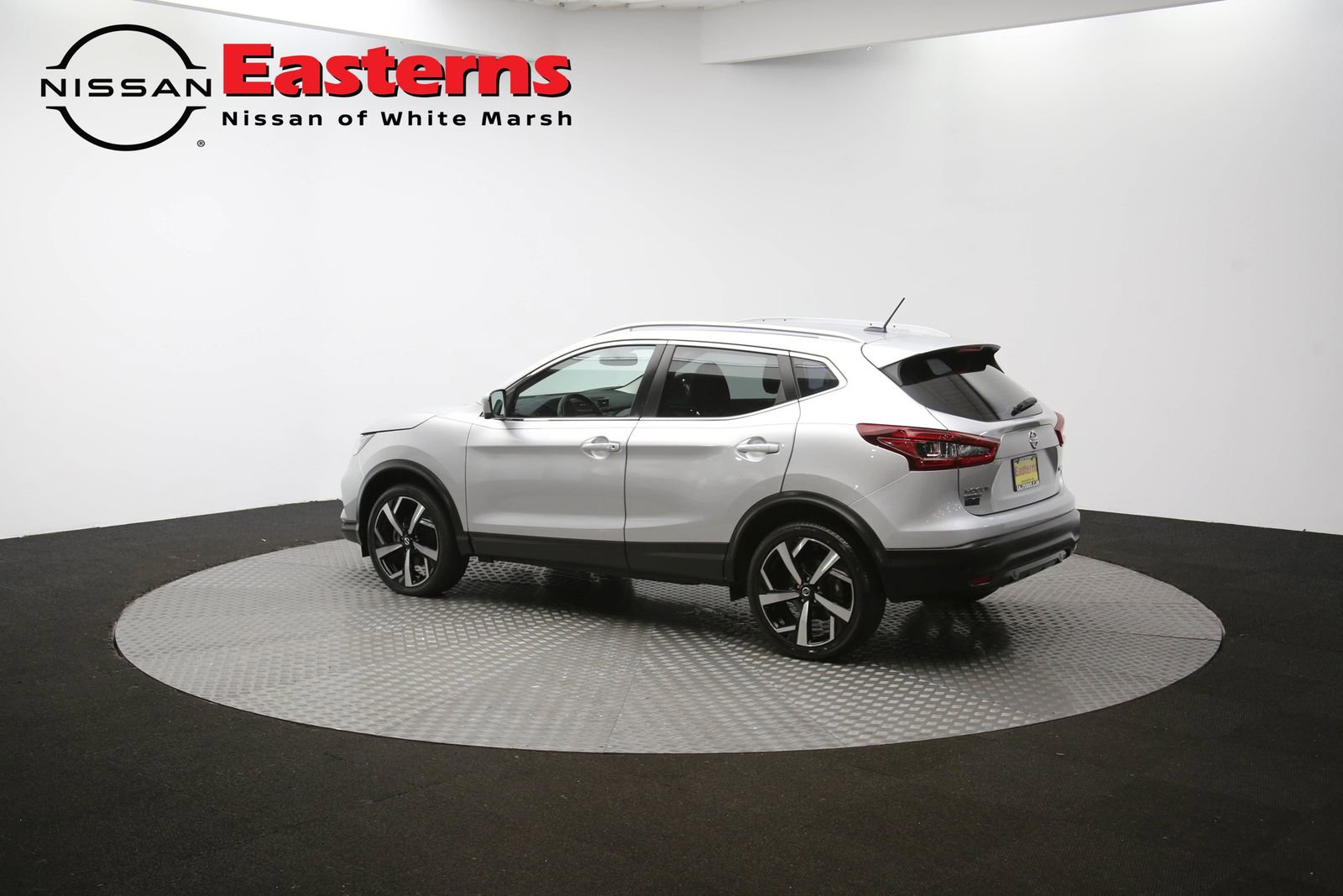Used 2022 Nissan Rogue Sport SL w/ Premium Package image 62